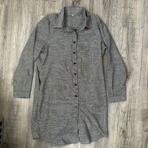 Women's Oversized Linen Gray Striped Button Down Shirt Sz S